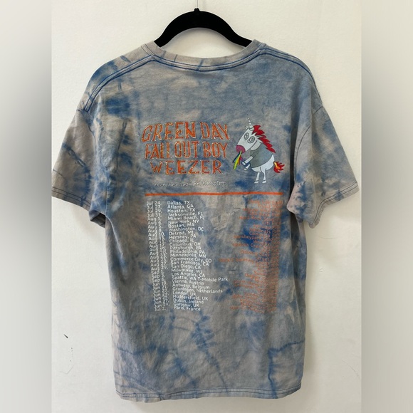 Weezer Green Day Fallout Boy Hella Mega Acid Washed Tour T-Shirt Size Medium - Picture 2 of 15
